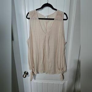 Spense Cream Sleeveless Blouse with Lace and Tie Details